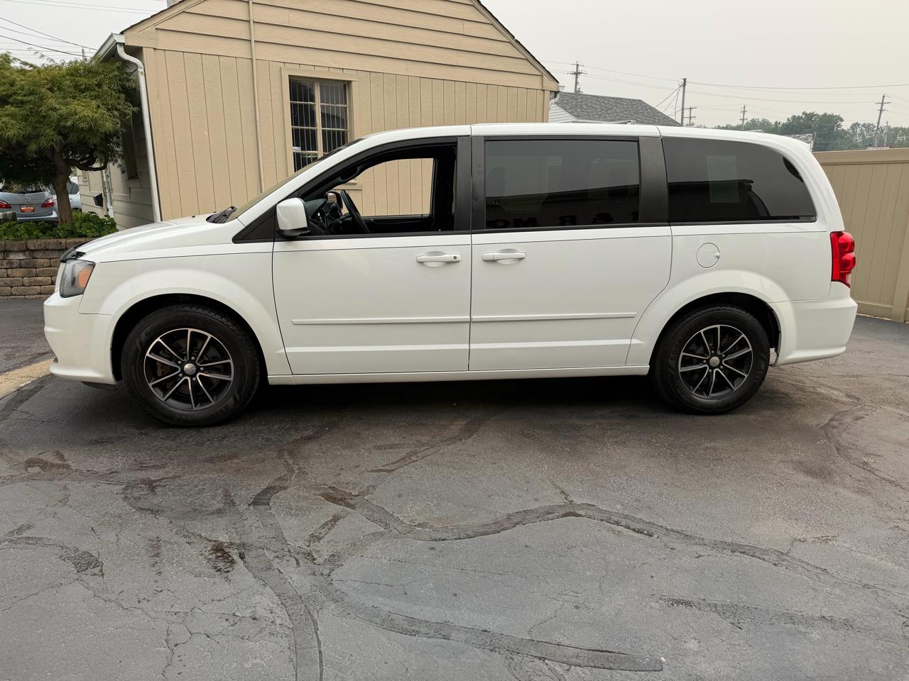 Dodge Grand Caravan SE 2017