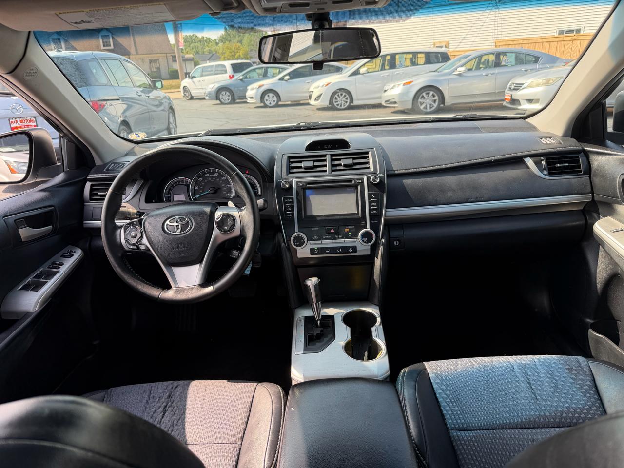 Toyota Camry SE 4D Sedan 2012