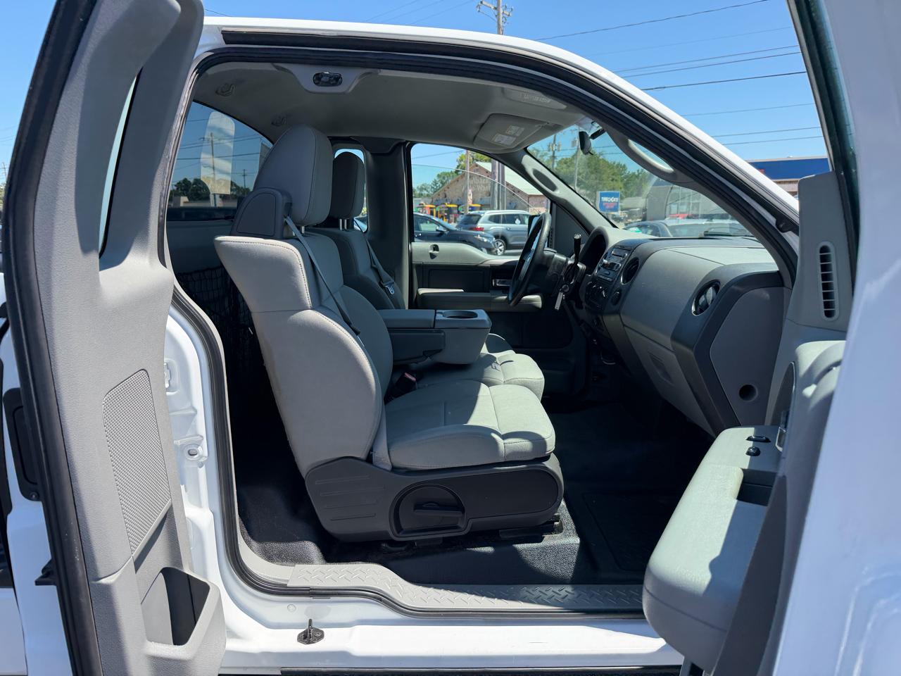 Ford F-150 STX 6.5-ft. Bed Flareside 4WD 2008