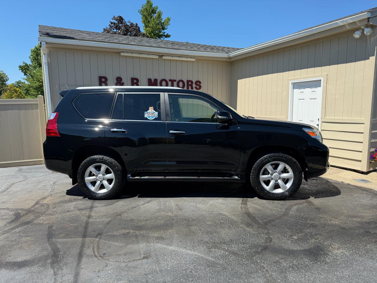 Lexus GX 460 Sport Utility 2011
