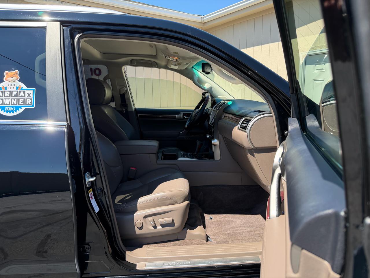 Lexus GX 460 Sport Utility 2011