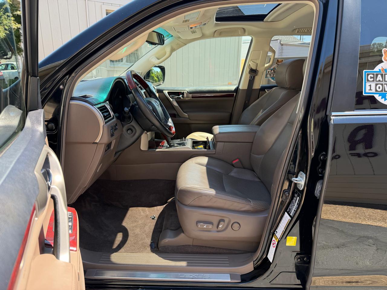 Lexus GX 460 Sport Utility 2011
