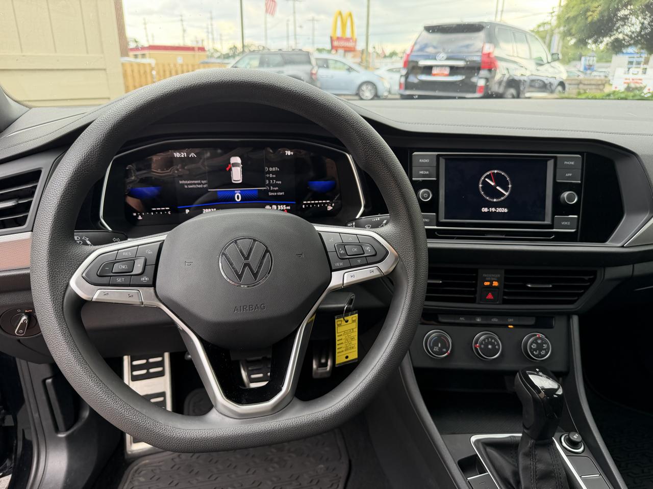 Volkswagen Jetta Sport 2023