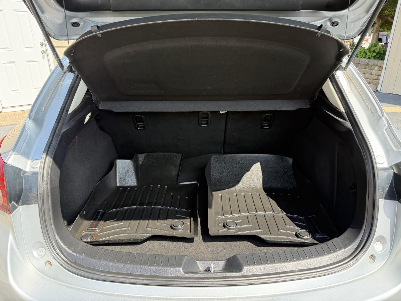 Mazda MAZDA3 i Touring AT 5-Door 2017
