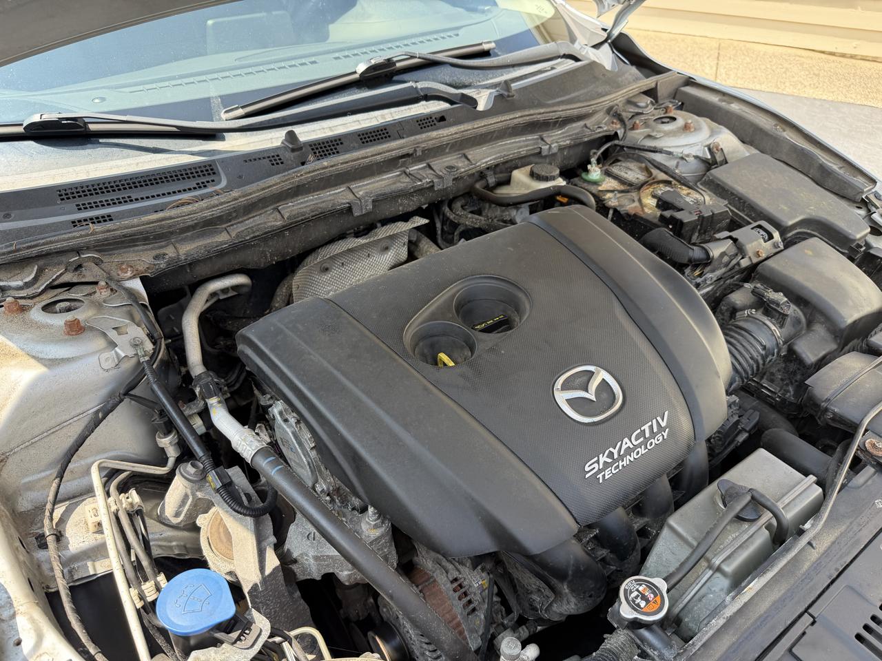 Mazda MAZDA3 i Touring AT 5-Door 2017