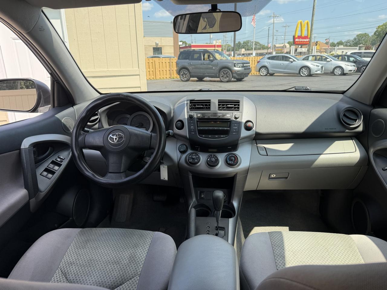 Toyota RAV4 FWD 4dr V6 (Natl) 2007