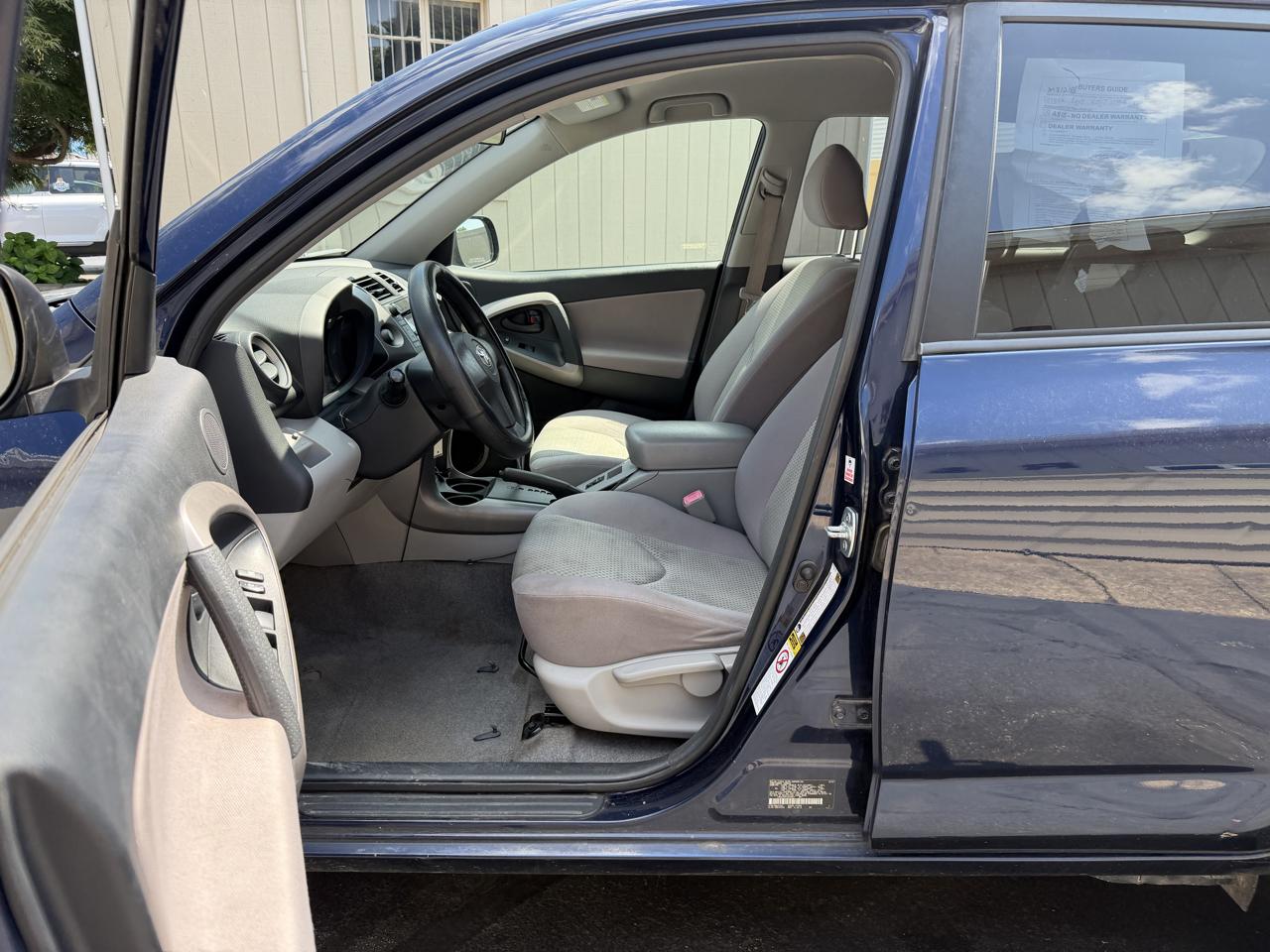 Toyota RAV4 FWD 4dr V6 (Natl) 2007