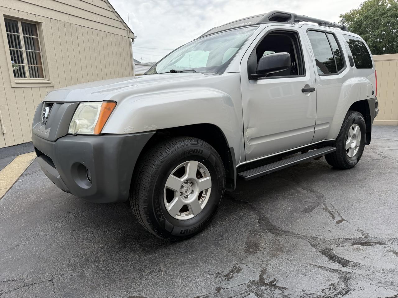 Nissan Xterra S 4D SUV 4X4 2008