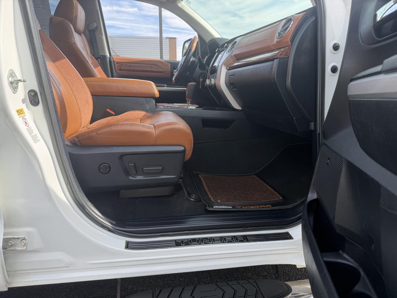Toyota Tundra 1794 CrewMax 4WD 2015