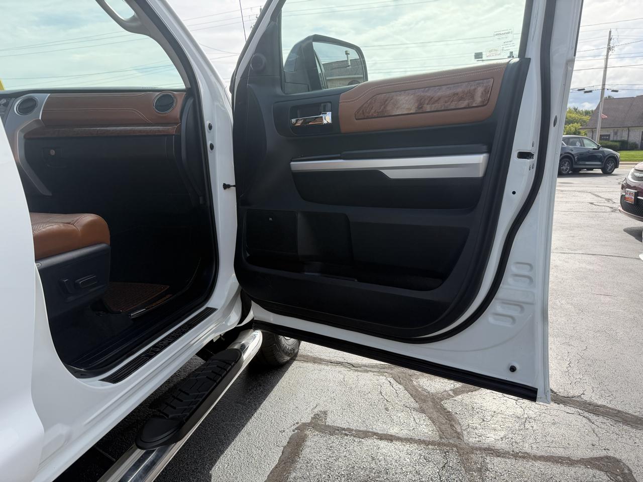 Toyota Tundra 1794 CrewMax 4WD 2015