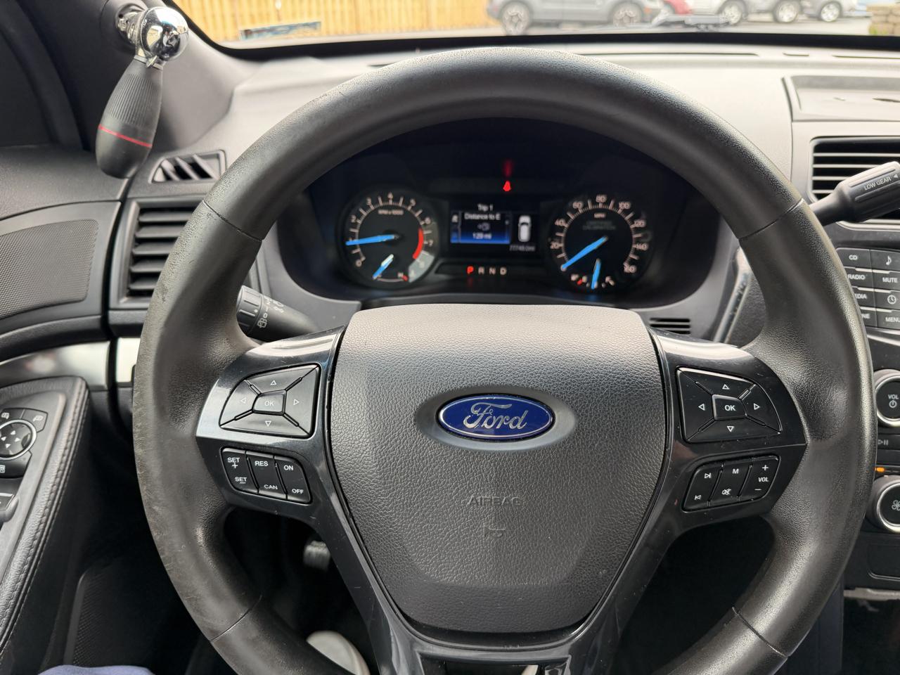 Ford Explorer Police 4WD 2017