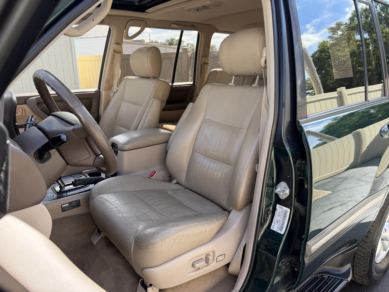 Toyota Land Cruiser 4WD 1999