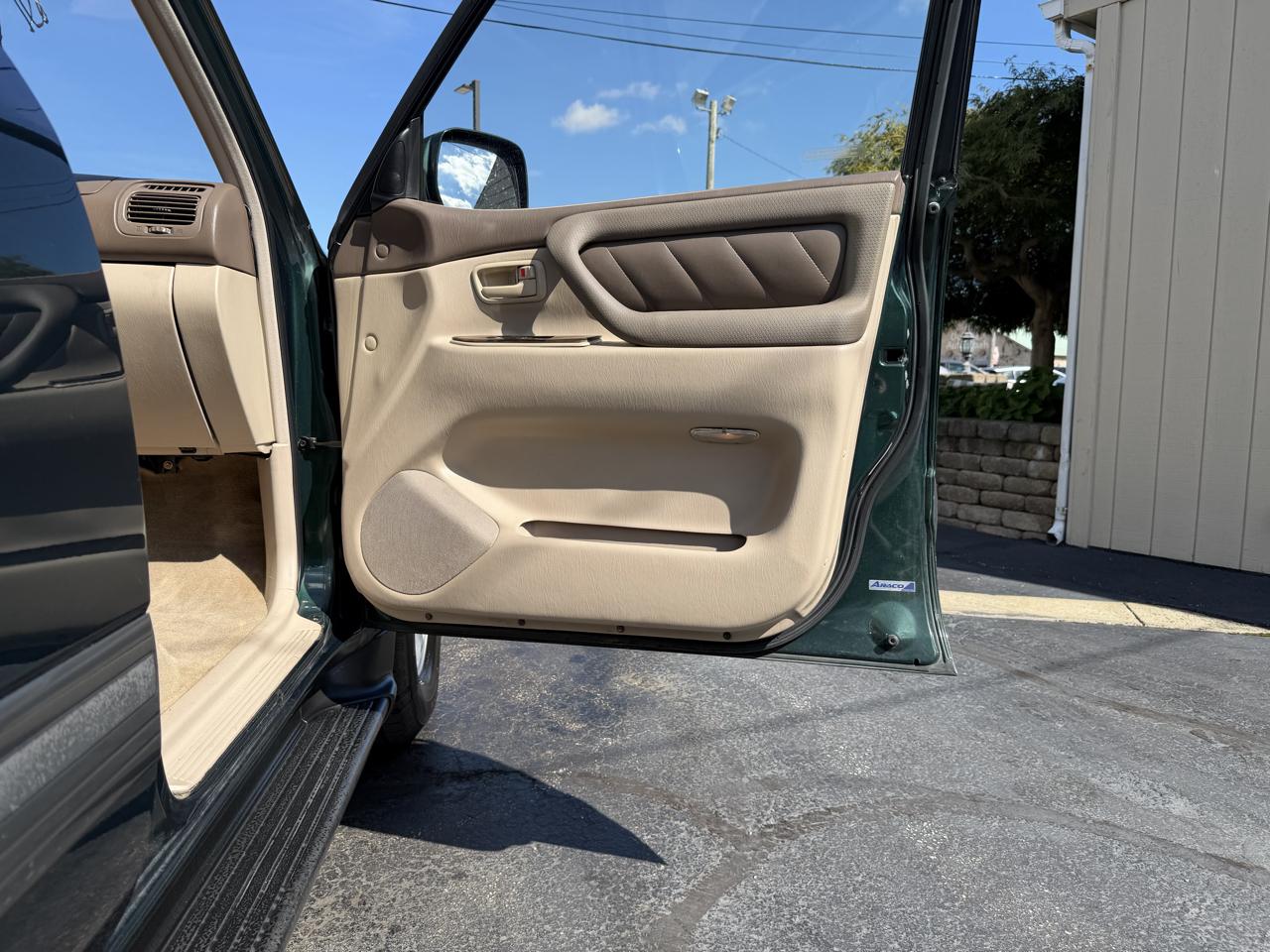 Toyota Land Cruiser 4WD 1999