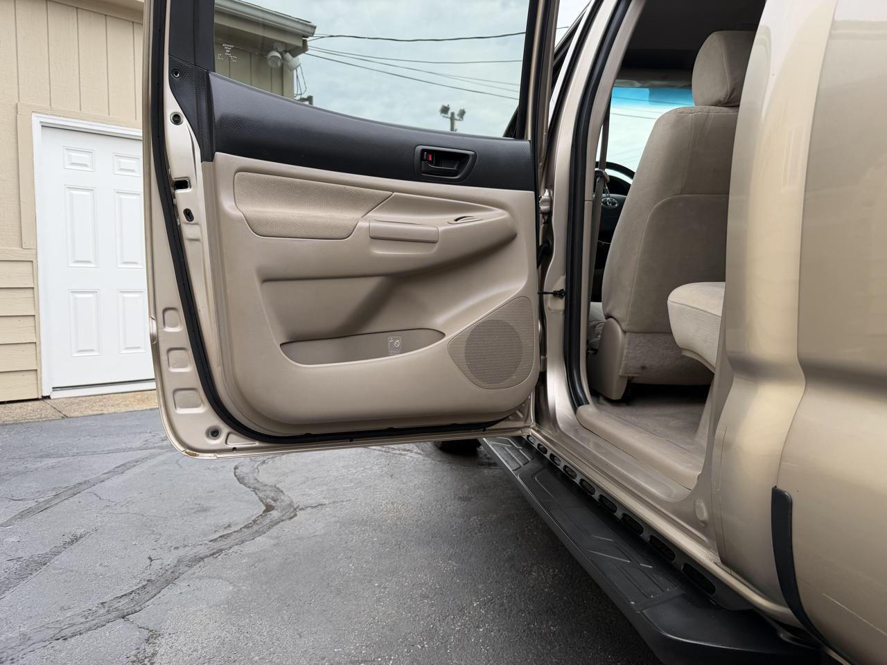 Toyota Tacoma Double Cab Long Bed V6 Auto 4WD 2006