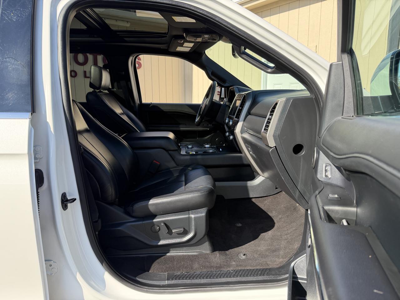 Ford Expedition XLT 4WD 2020