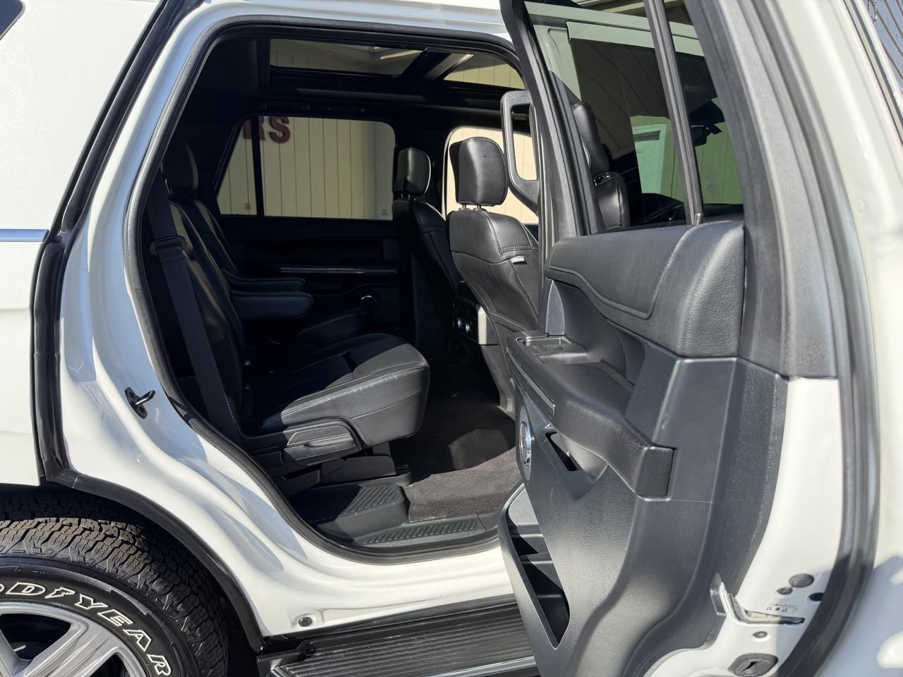 Ford Expedition XLT 4WD 2020
