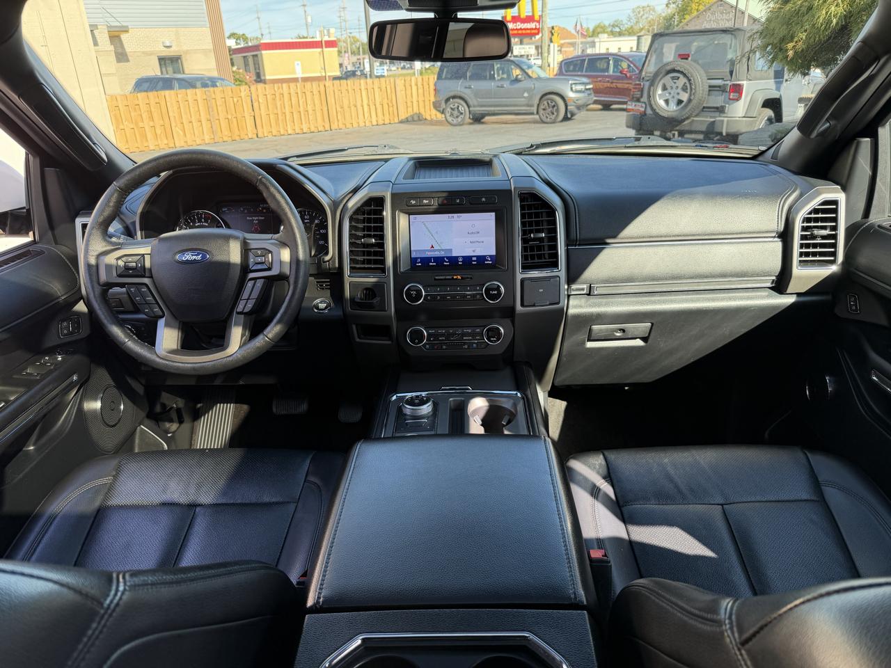 Ford Expedition XLT 4WD 2020