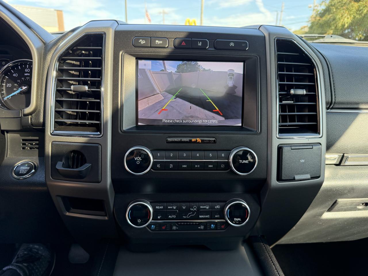 Ford Expedition XLT 4WD 2020