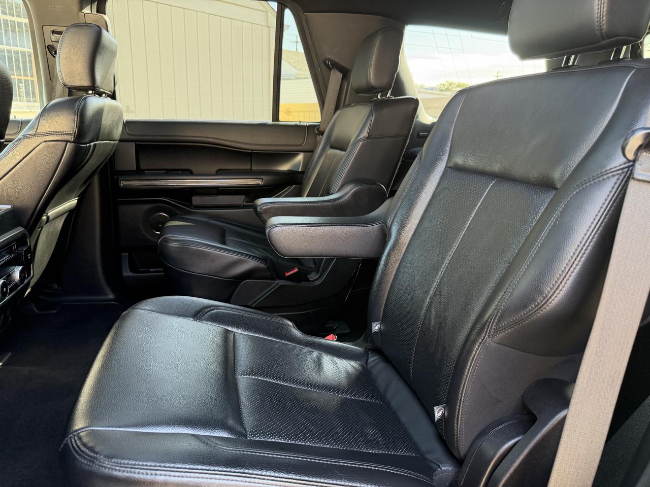 Ford Expedition XLT 4WD 2020