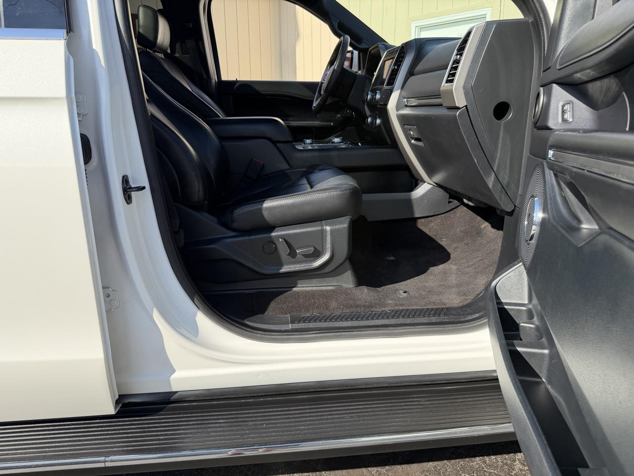Ford Expedition XLT 4WD 2020