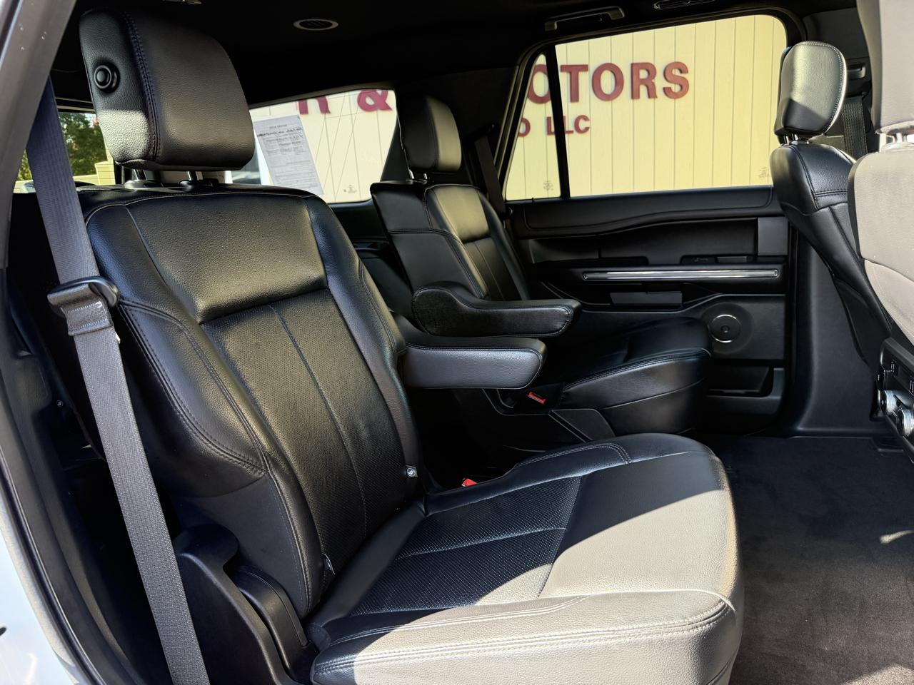 Ford Expedition XLT 4WD 2020