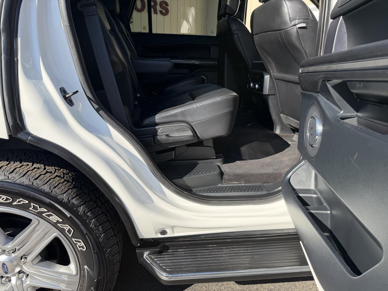 Ford Expedition XLT 4WD 2020