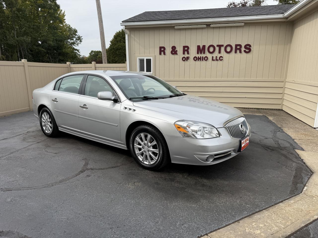 Buick Lucerne CXL 2010