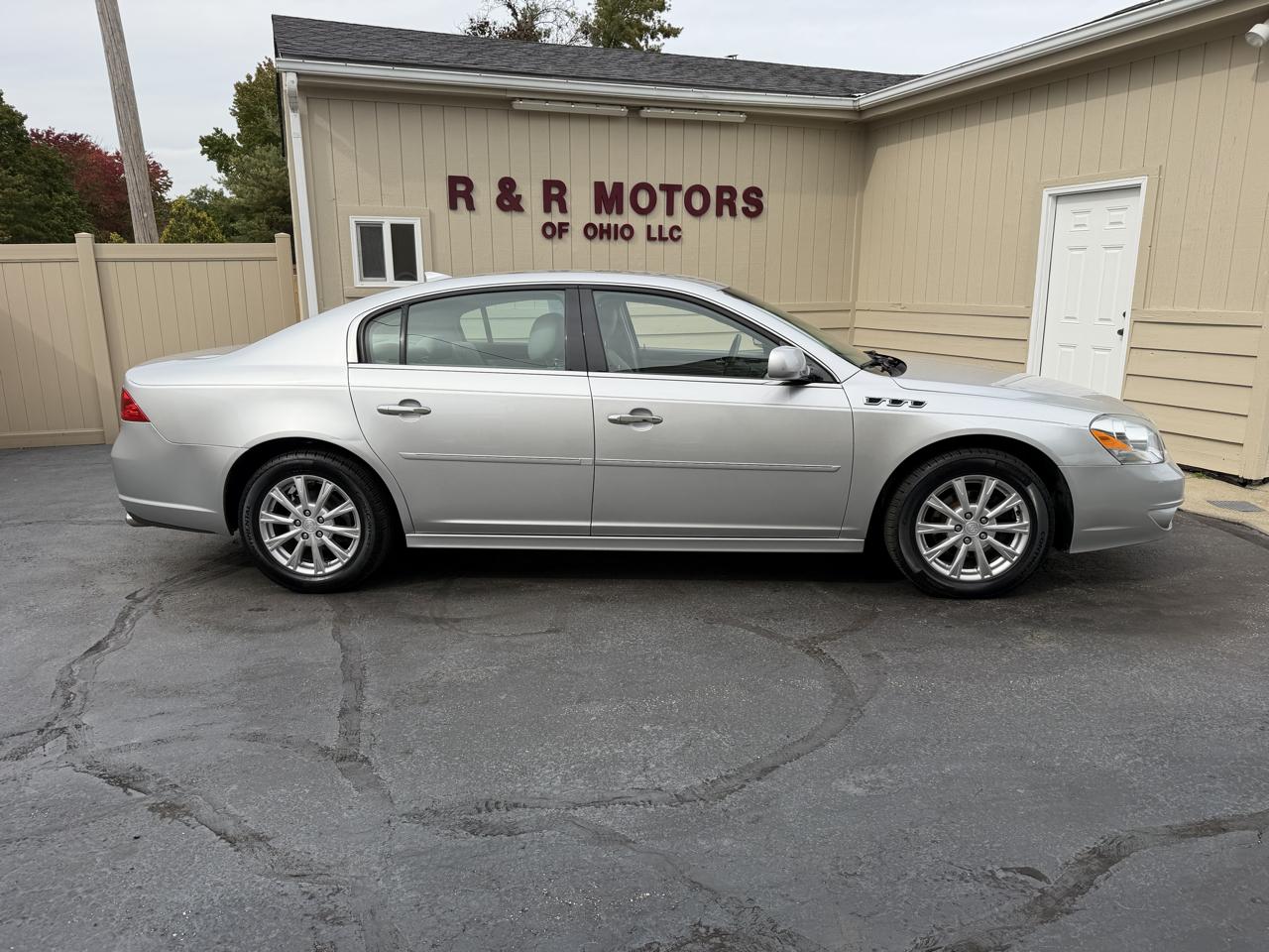 Buick Lucerne CXL 2010