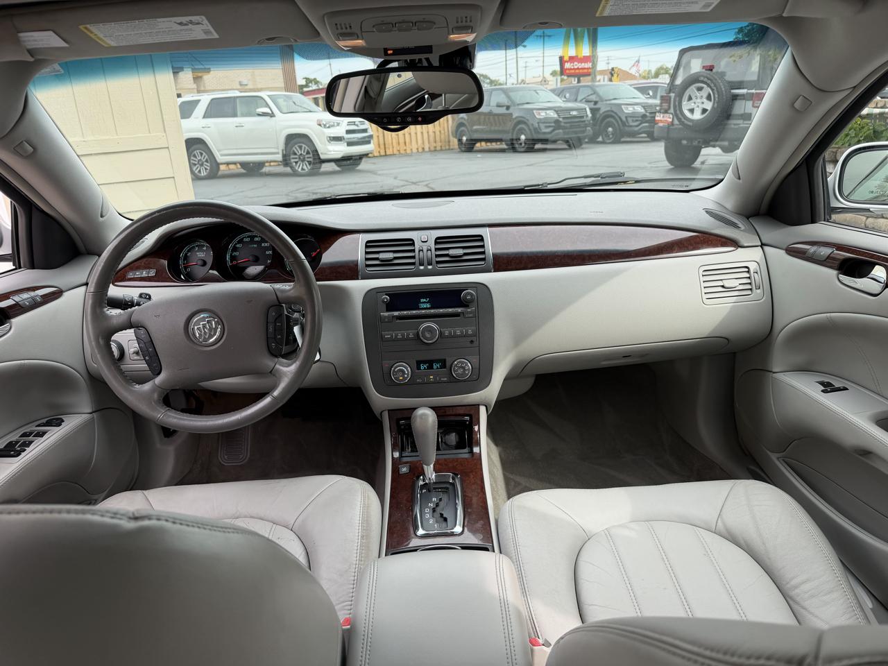 Buick Lucerne CXL 2010