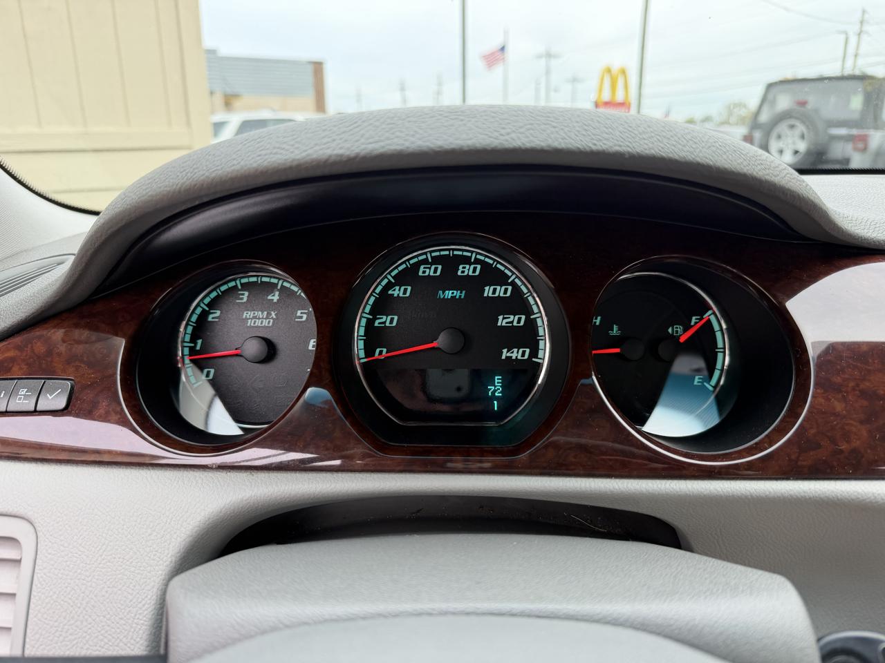 Buick Lucerne CXL 2010