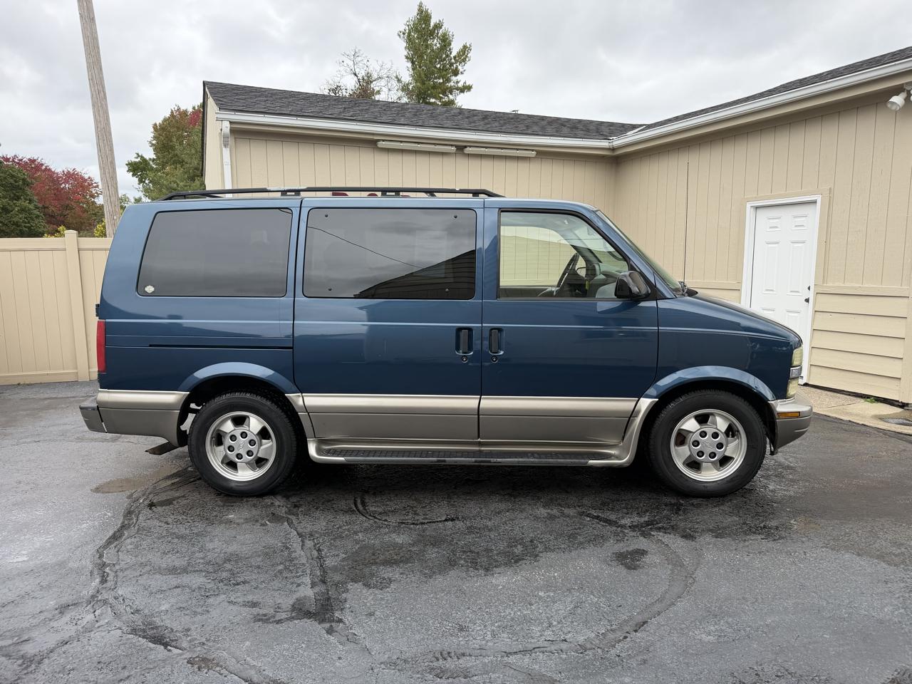 Chevrolet Astro AWD 2003