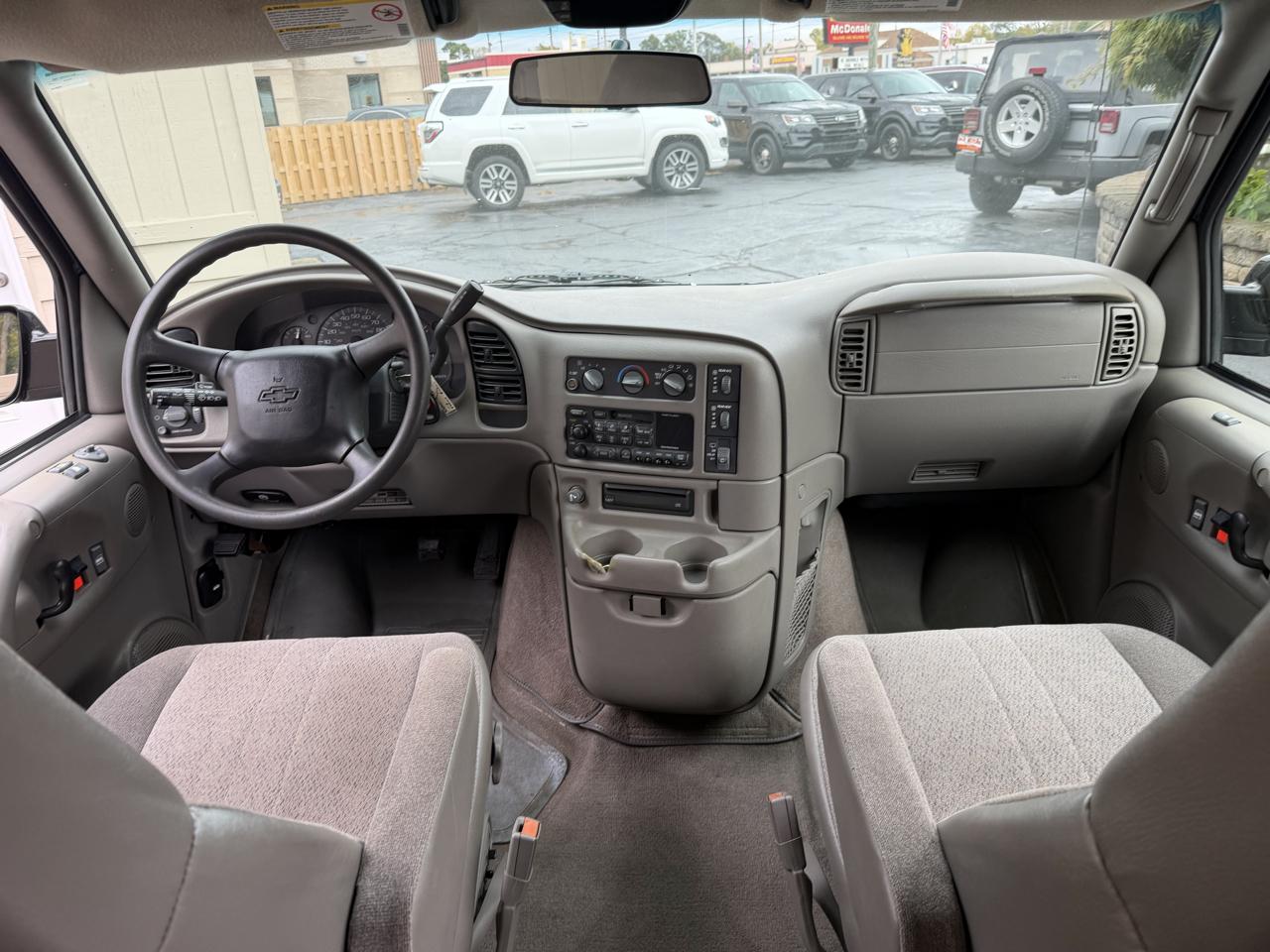 Chevrolet Astro AWD 2003