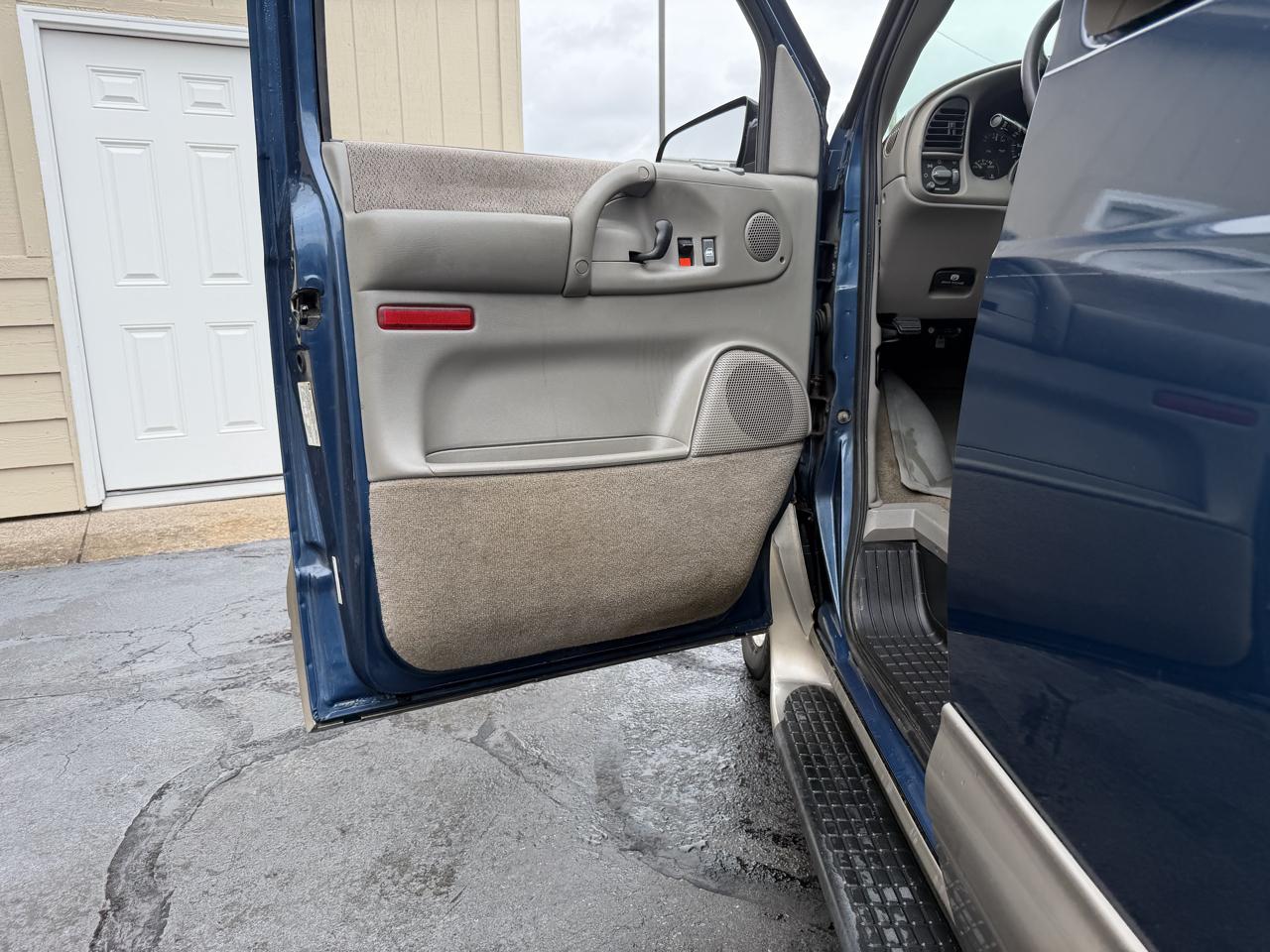 Chevrolet Astro AWD 2003