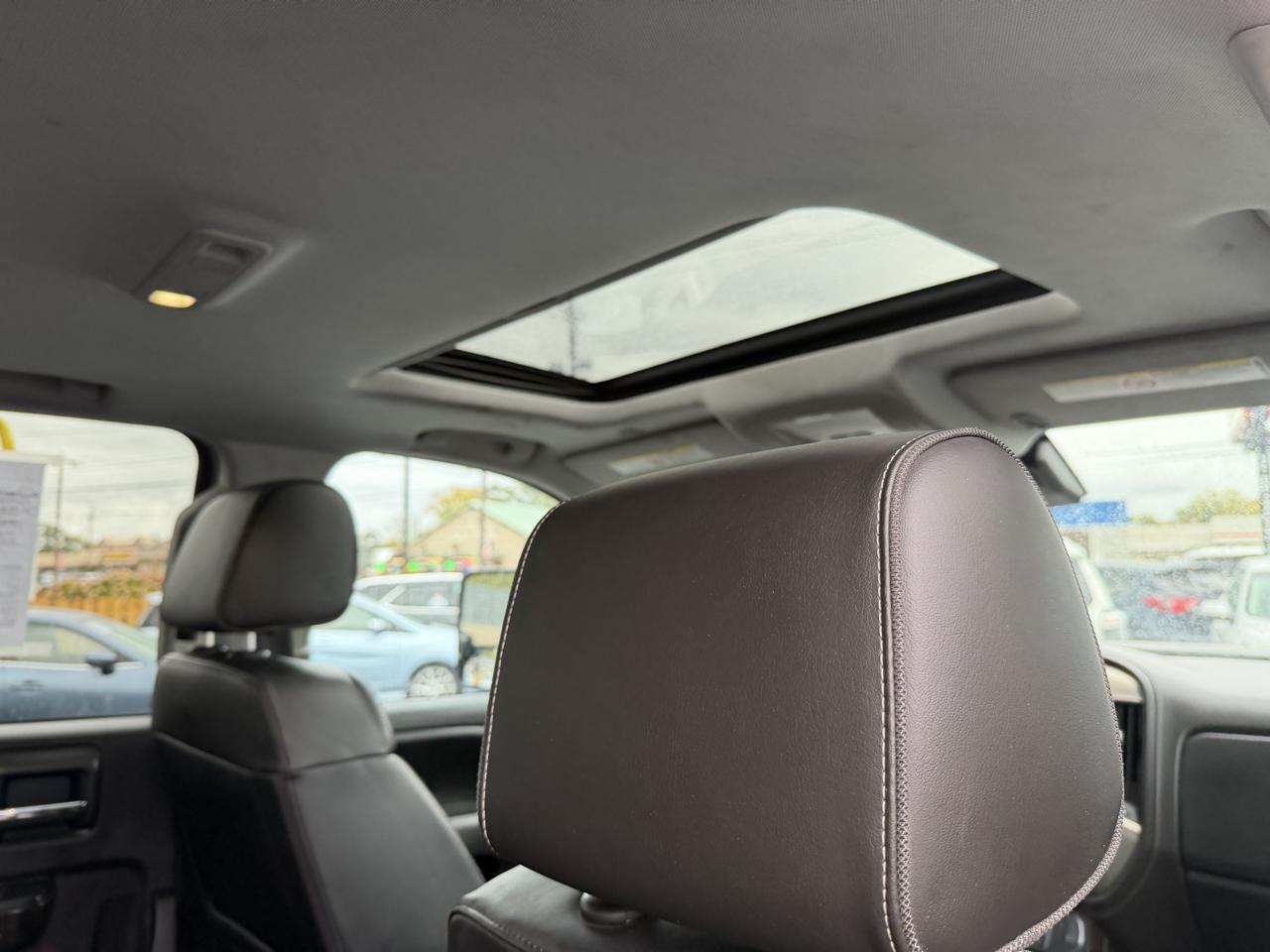 GMC Sierra 3500HD Denali Crew Cab 4WD 2016