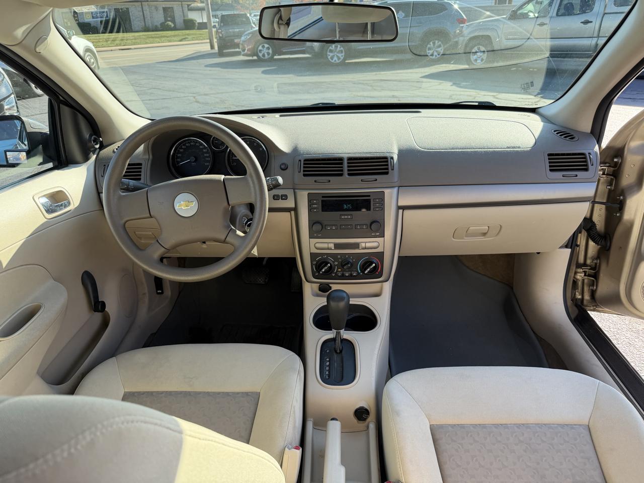 Chevrolet Cobalt Sedan 2005