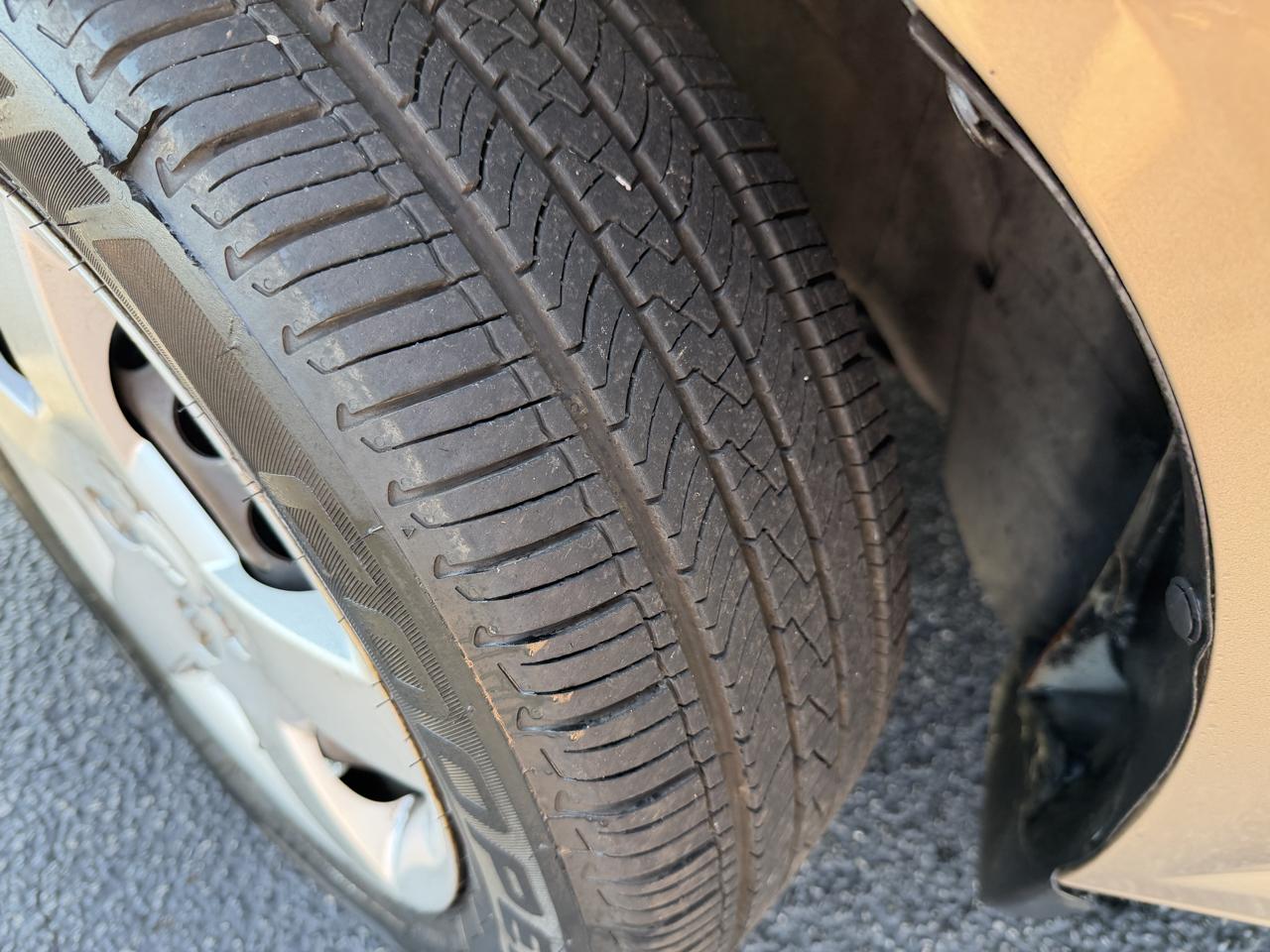 Chevrolet Cobalt Sedan 2005