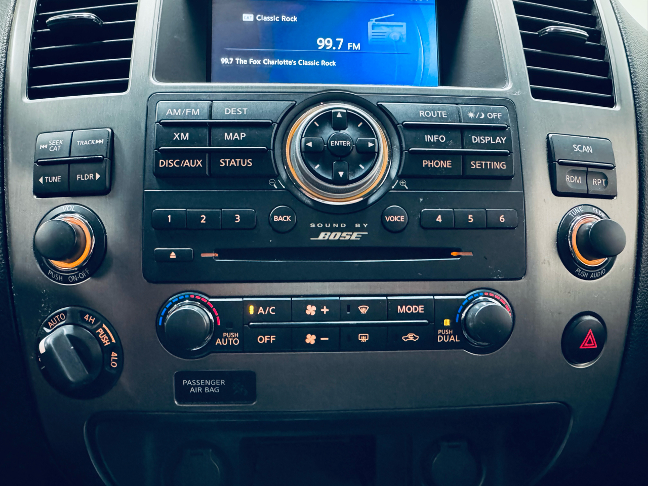 Nissan Armada 4WD 4dr Platinum 2014