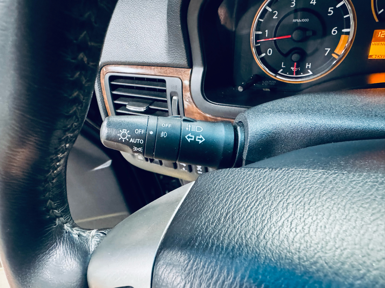 Nissan Armada 4WD 4dr Platinum 2014