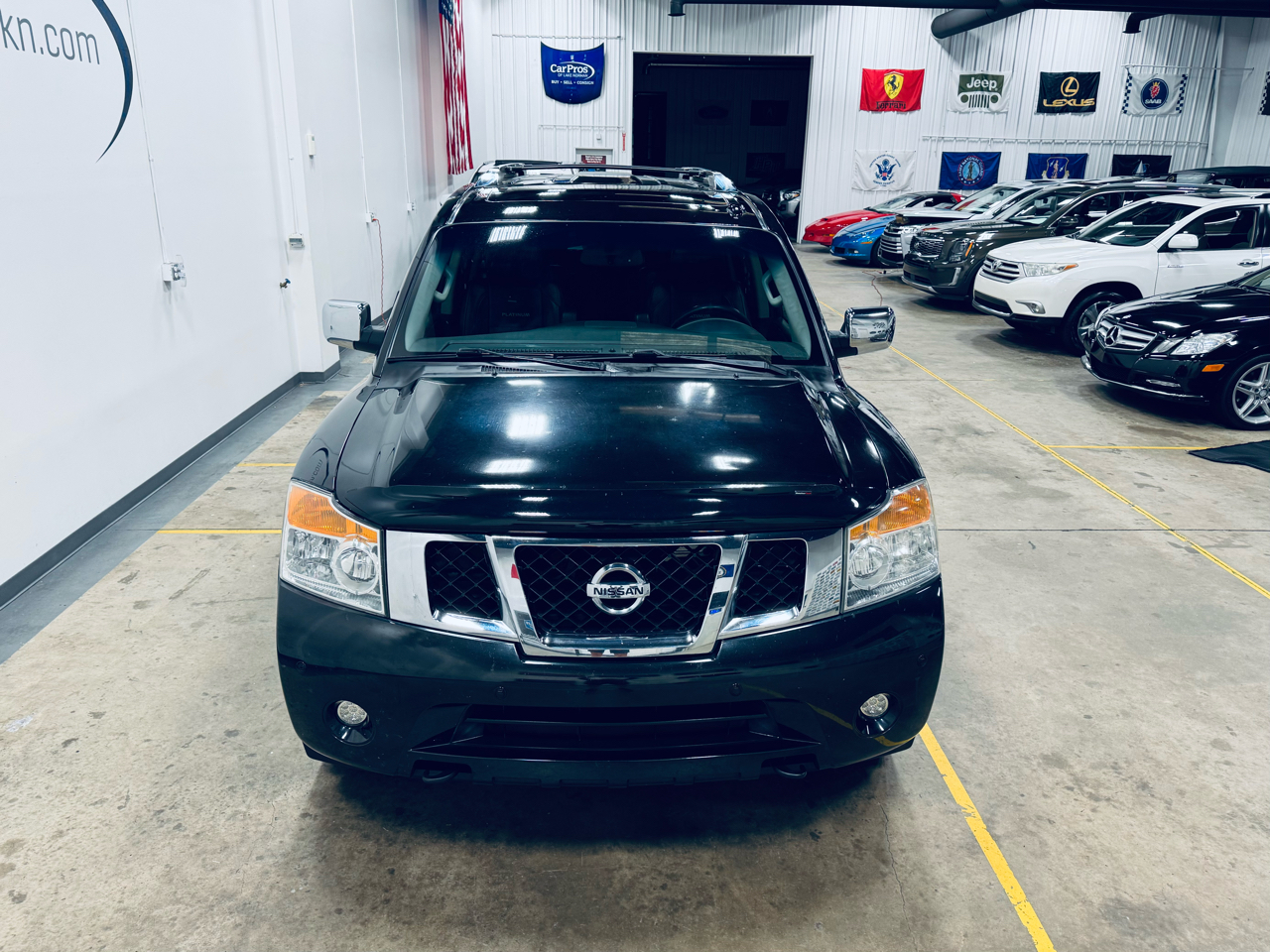 Nissan Armada 4WD 4dr Platinum 2014