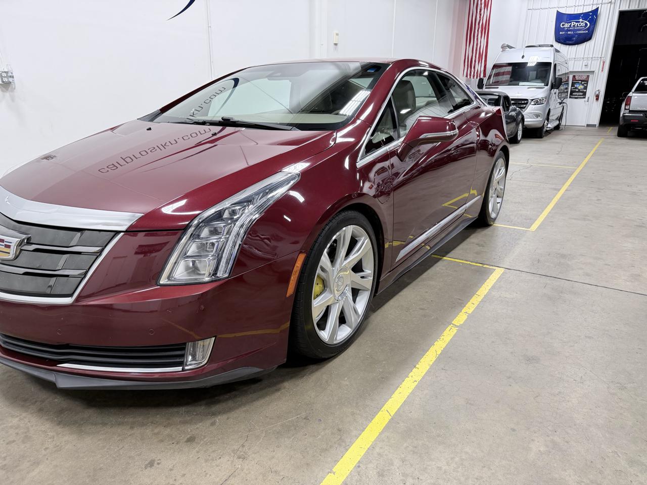 Cadillac ELR 2dr Cpe 2016