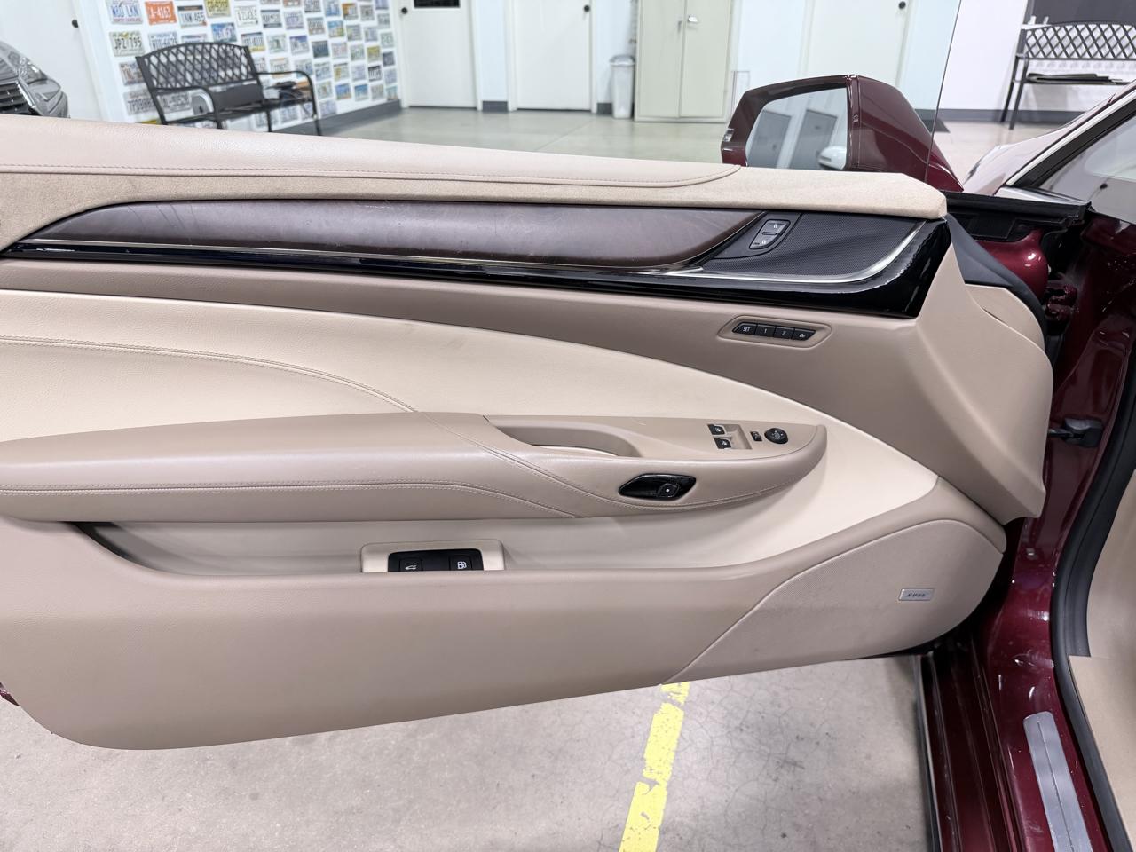 Cadillac ELR 2dr Cpe 2016