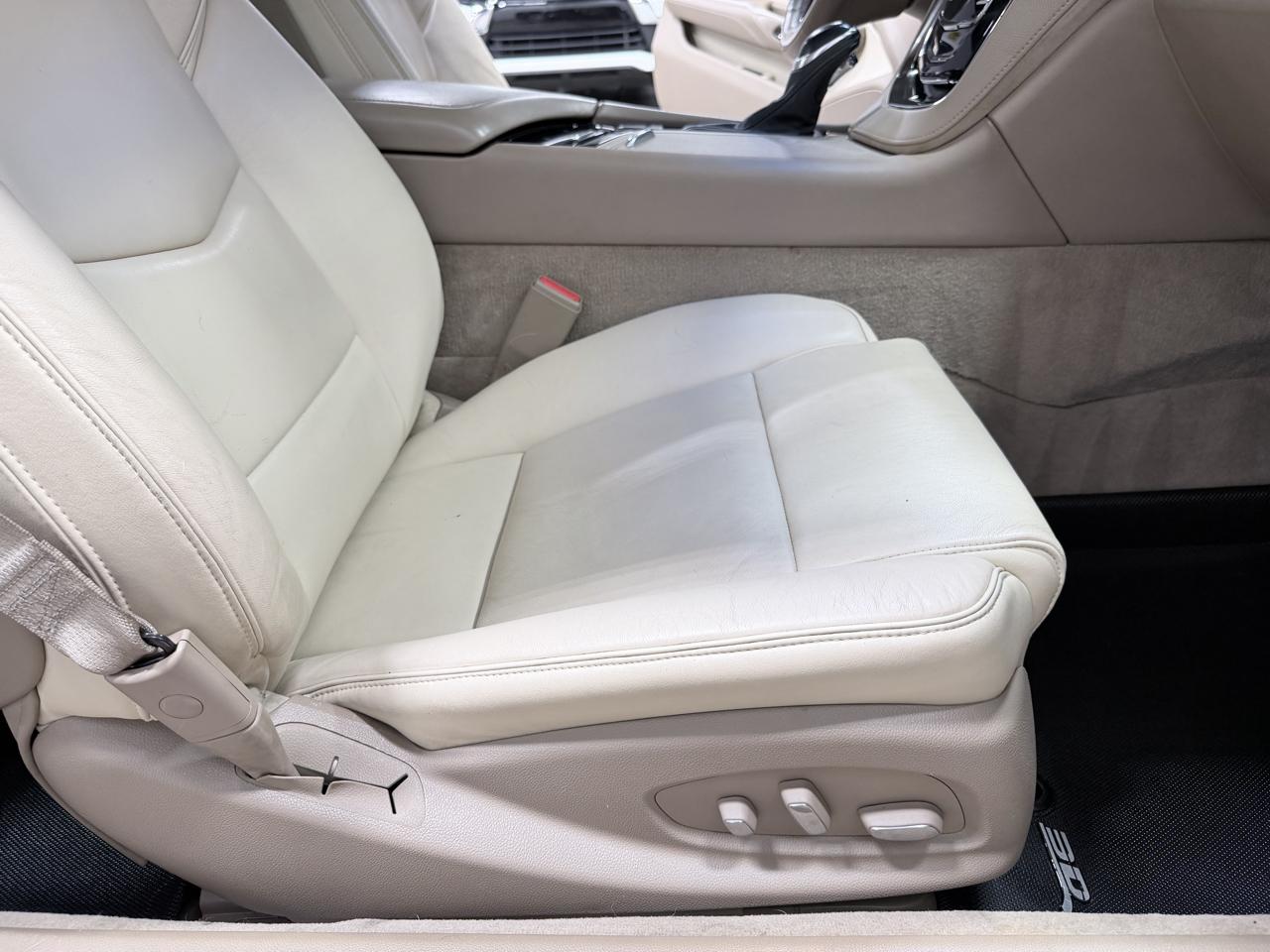 Cadillac ELR 2dr Cpe 2016