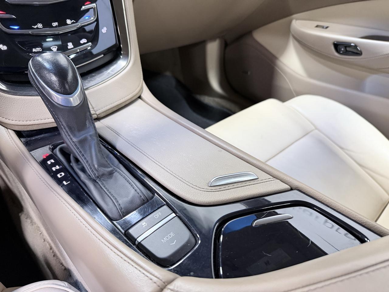 Cadillac ELR 2dr Cpe 2016