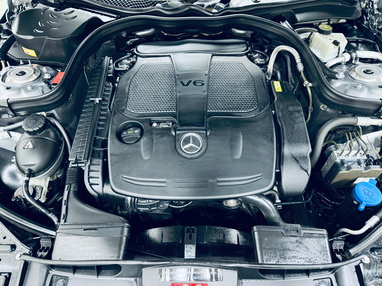 Mercedes-Benz E-Class 4dr Sdn E 350 Sport RWD 2014 Mercedes-Benz E-Class 4dr Sdn E 350 Sport RWD 2014