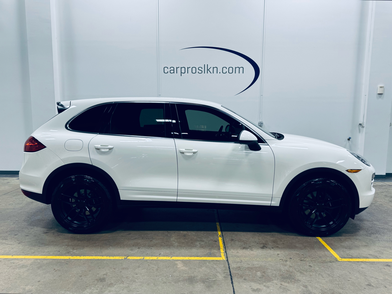 2011 Porsche Cayenne photo 6