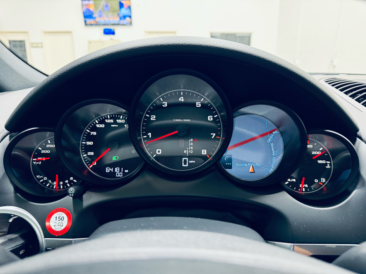 2011 Porsche Cayenne photo 36