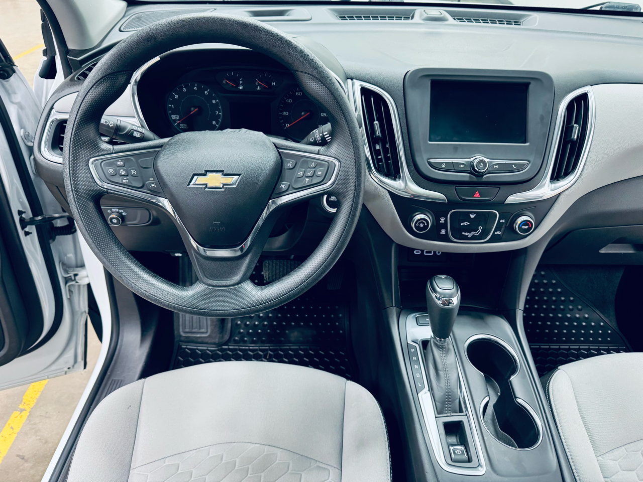 Chevrolet Equinox AWD 4dr LS w/1LS 2020 Chevrolet Equinox AWD 4dr LS w/1LS 2020