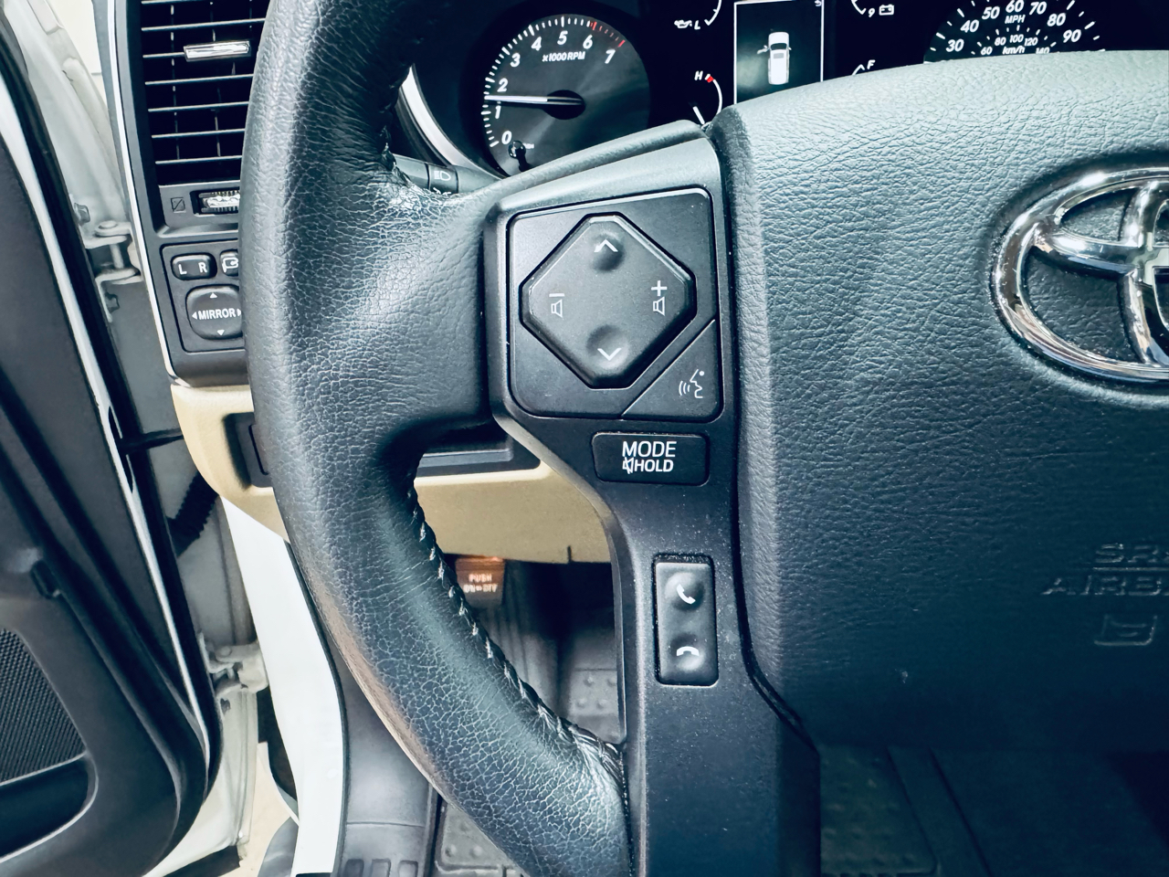 Toyota Sequoia Platinum 4WD (Natl) 2020 Toyota Sequoia Platinum 4WD (Natl) 2020