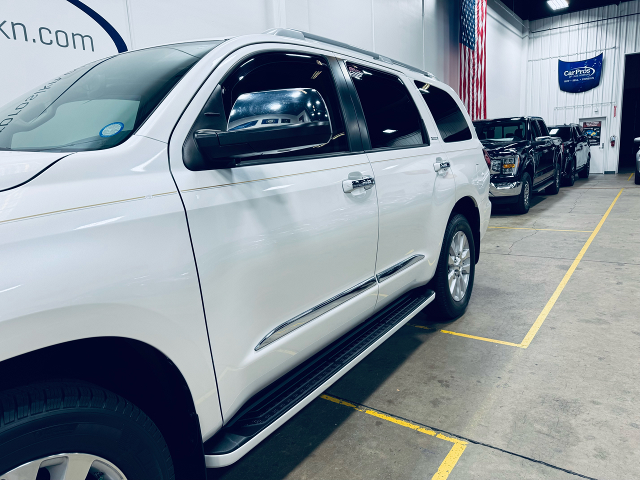 Toyota Sequoia Platinum 4WD (Natl) 2020 Toyota Sequoia Platinum 4WD (Natl) 2020