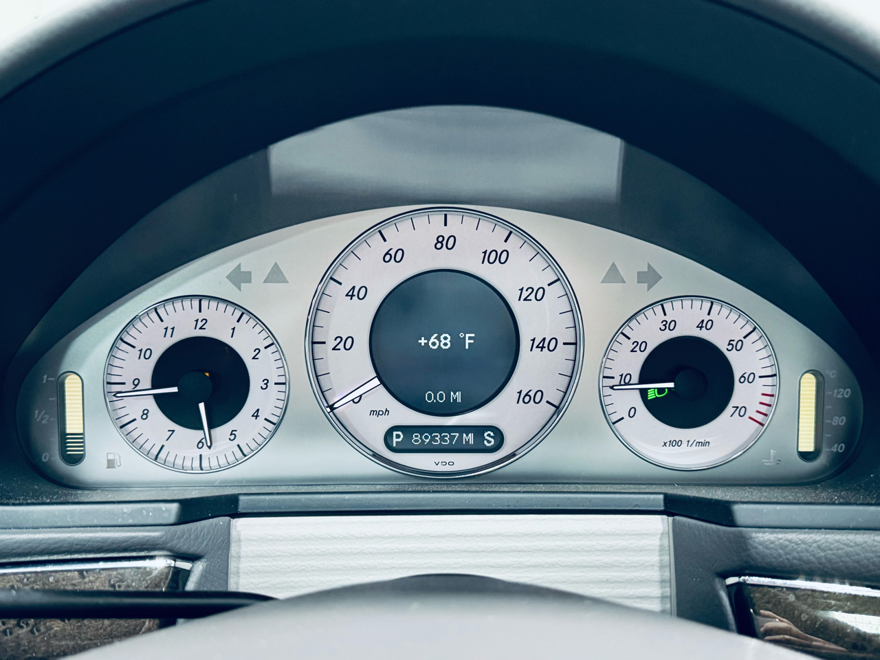 Mercedes-Benz E-Class 4dr Sdn Sport 3.5L RWD 2008